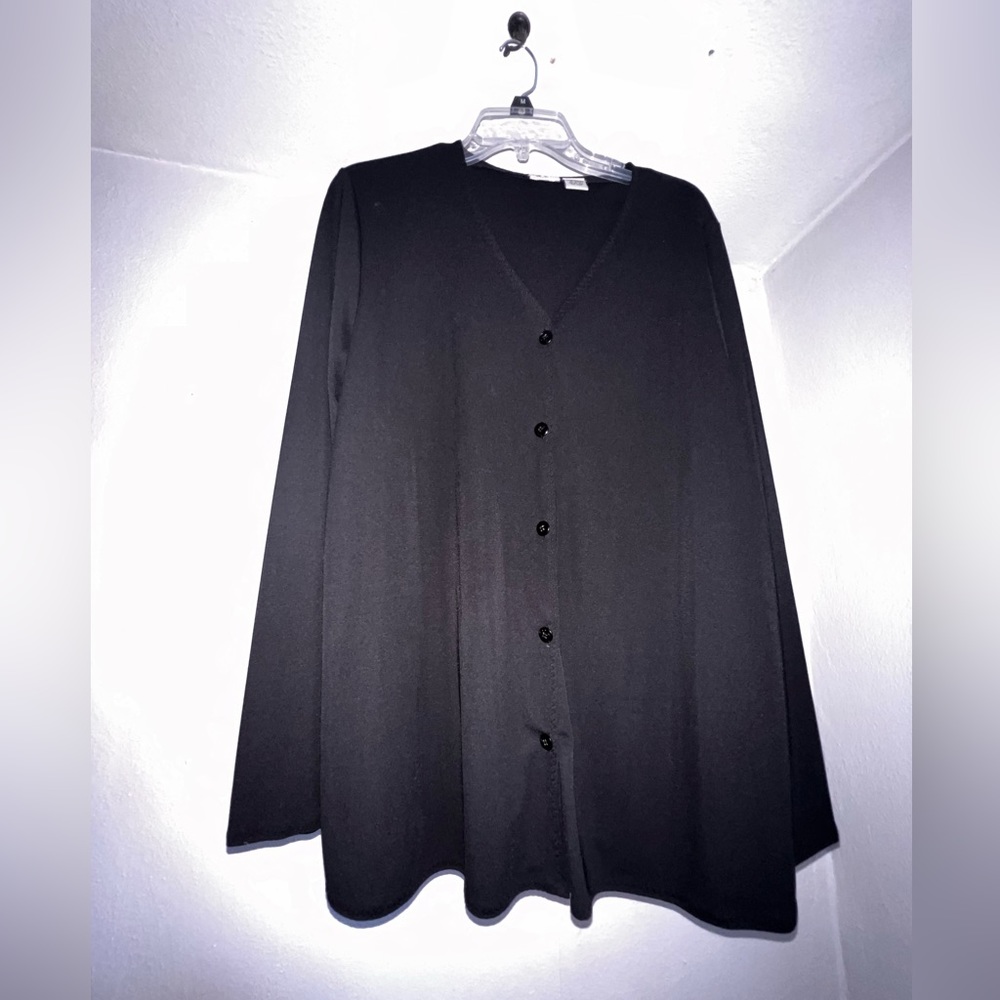 Maternity long sleeve shirt, size L